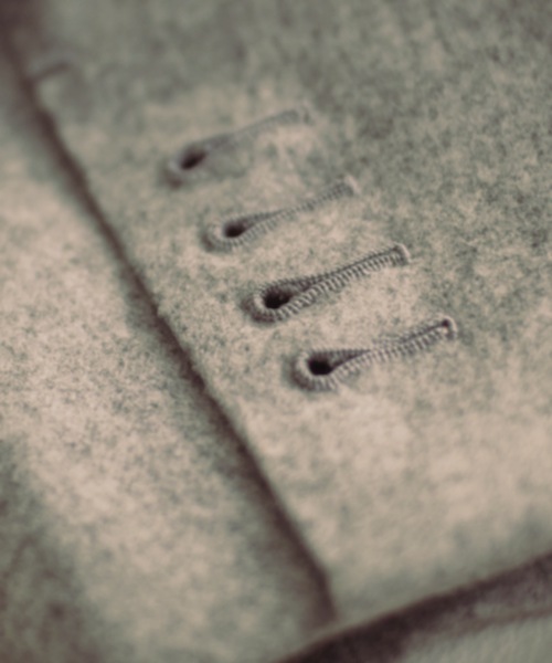 manche de veste boutonnière